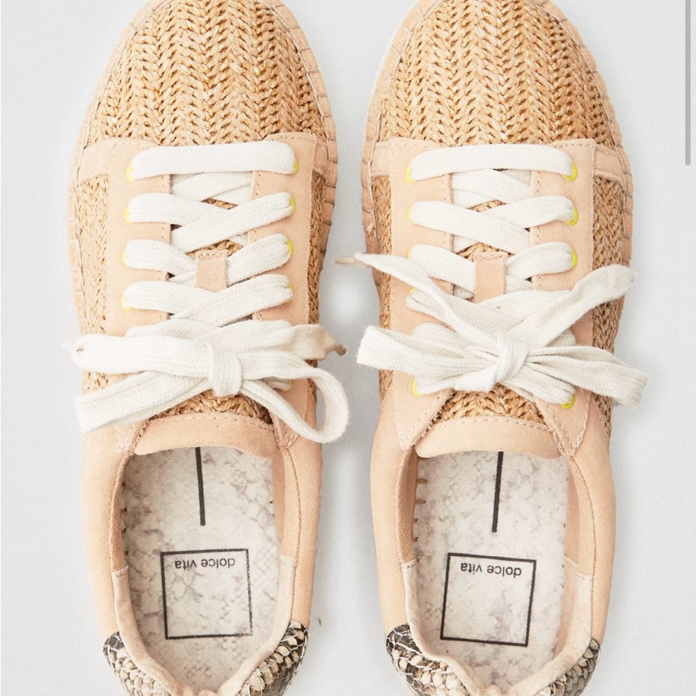 Dolce Vita Madox Natural Raffia Sneaker Women’s Size 8 - Picture 2 of 9